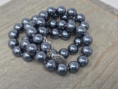 Gray Faux Pearl Necklace 17 Inches Knotted 8mm Beads Vintage Sheen Unsigned