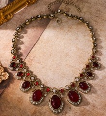 Exquisite Vintage Gemstone Royal Designs Necklace and Earrings Set