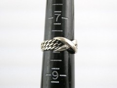 Vintage CW Marsala Silver Plated Metal Criss Cross Design Band Ring Size 8 4.8g