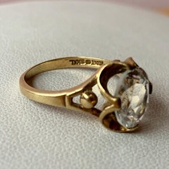 HUBERTUS VON SKAL VINTAGE 10K GOLD COLORLESS WHITE SPINEL FLOWER BUTTERCUP RING