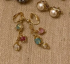 Vintage Clip On Earrings Lot of 10 Many Signed Crown Trifari Avon READ