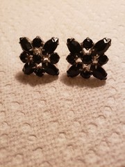 Vintage Weiss Silver-tone Screwback Earrings With Black Sets