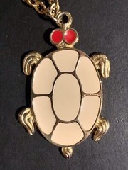 Enamel Turtle Necklace Gold Tone White & Red Vintage