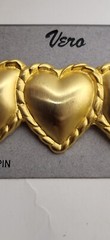 VINTAGE VERO BRUSHED GOLDTONE HEART TRIO PIN/BROOCH