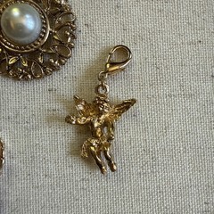 Vintage Style Jewelry Lot Gold Tone Brooch Earrings Charms Watch Mixed