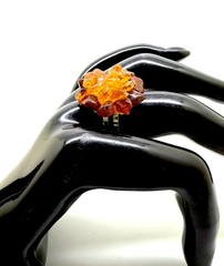 Unique cognac Whole Stone natural Amber Ring 2.45g