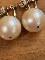 Vintage Napier Huge Pearl Cabochon Filigree Gold Dangle Drop Clip On Earrings
