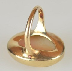 ANTIQUE 10K YELLOW GOLD HAND CARVED CONCH SHELL CAMEO RING – SIZE 6.75 – c1915