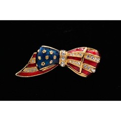 Carolee Vintage American Flag Bow Pin Brooch Pave Crystal Gold Signed 80s BinAP