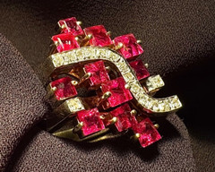 Vintage Women Natural Ruby and Diamond Ring, 14k Yellow Gold, 7 Ring Size