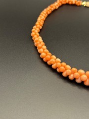 Vintage Heavy Chunky Orange Coral Bead Necklace 16” 10K Gold Clasp 41g Estate