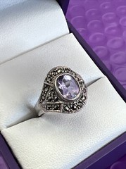 ❤️GORGEOUS 925 STERLING Simulated AMETHYST Marcasite RING Sz 5 1/2