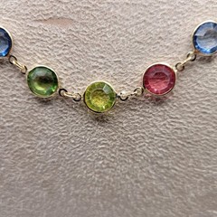 Liz Claiborne Y2K Multicolor Crystal Station Necklace Gold Tone EST 1976 Tag