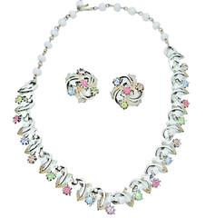 RARE Arthur Pepper ART SIGNED Rhinestone 14.5″ Necklace Enamel W/ Clip Earrings