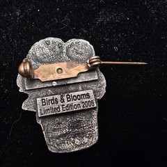 Vintage Birds and Blooms 2006 Pewter Sunflower Flowerpot Brooch Pin Signed