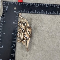 Vintage Pot Metal Brooch Flower Gold Tone Rhinestone READ