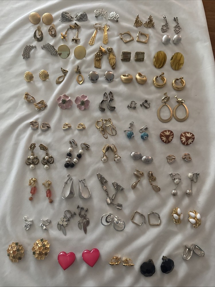 Lot Of 50 Clip On Earrings, Lisner Butterfly, Trifari And Other Brands