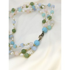 Vintage Faux Jade and Pearl Triple Strand Beaded Necklace