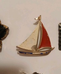 Vintage Lot 11 Brooches Pins 1940s-1950s Flower, Birds, Butterfly, Circle, Cross