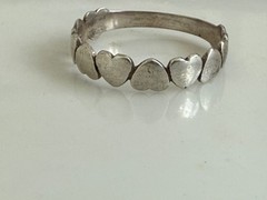 Vintage 90s Hearts Band Ring Dainty 925 Sterlling Silver Size 8 3/4