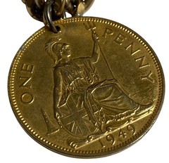 Vintage 1960″s British Coin Charm Bracelet Gold Tone Link Chain 9 Charms 6″