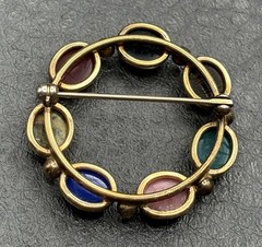 Egyptian Revival Vintage Gold Tone Semi Precious Stone Scarab Circle Brooch Pin