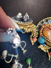 Vintage jewelry set of 21 in vintage purse