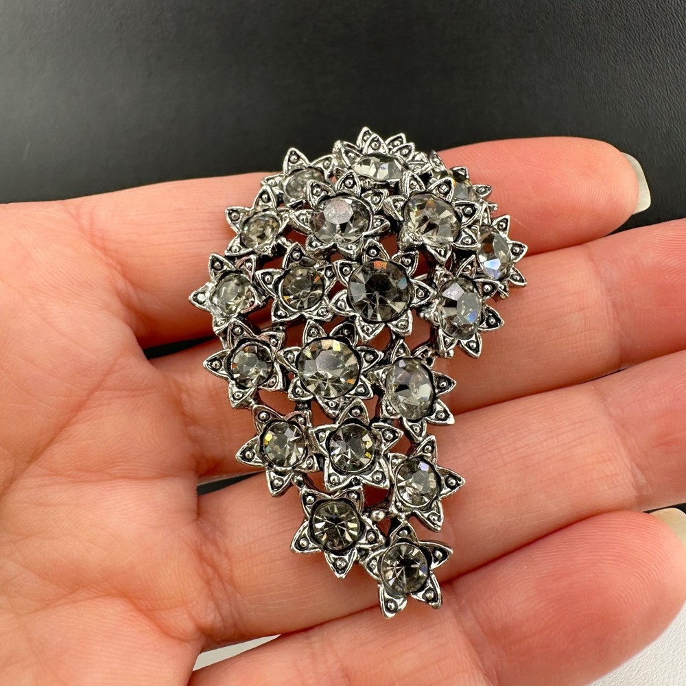 Vintage Rhinestone Brooch Smokey Gray Star Celestial Galaxy Sparkle Cluster