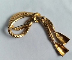 Vintage Knotted Cable Rope Double Dangle Tassel Charms Gold Tone Brooch Unsigned