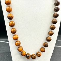 Vintage Lucite Resin Marble Swirl Necklace Chunky Faux Amber Strand Retro 70s
