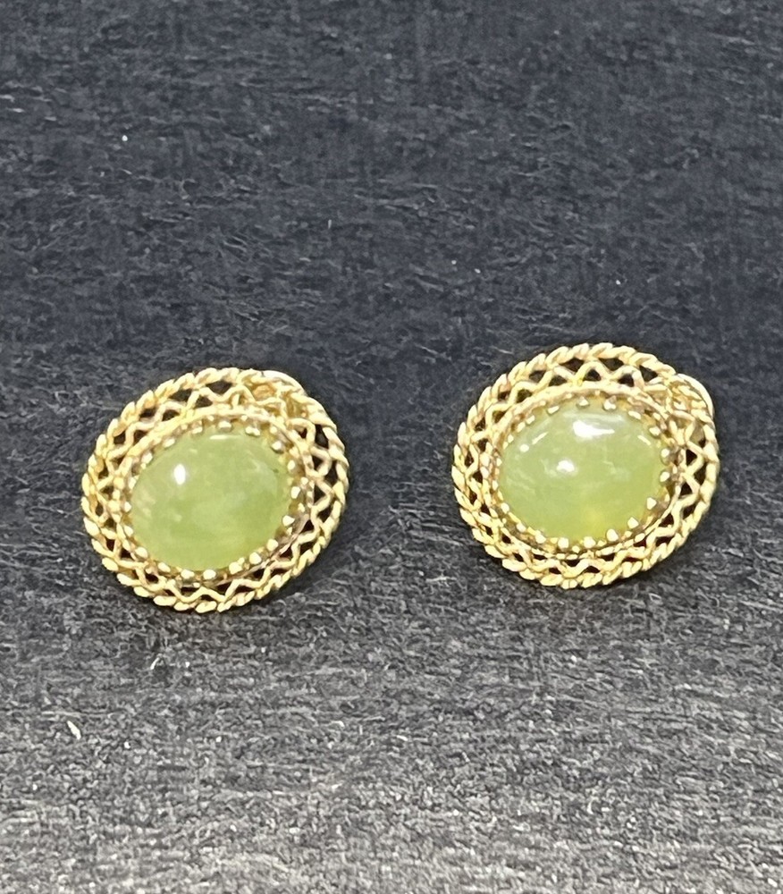 Art Deco Pair Of Sterling Silver Gold Wash Green Rhinestone Screw Back Earrings