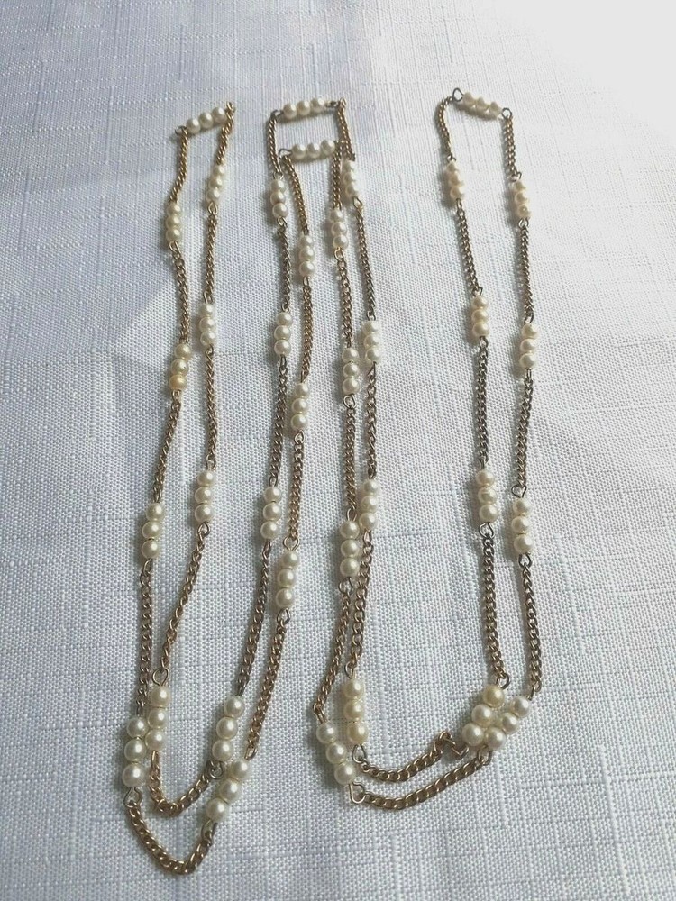 Vintage Chain & Faux Pearls Necklace 30 Inches. As Pictured -VM233