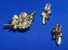 Juliana Pink Rhinestone Brooch Earring Set