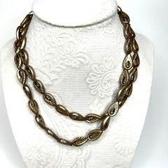 VTG Lisner Necklace bronze plastic open leaf teardrop Signed Double strand RARE