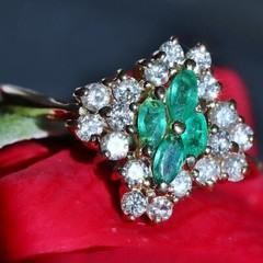 14k y/gold sz 5.5 ring 1.00c Colombian natural treated emerald diamond 3.4g 3035