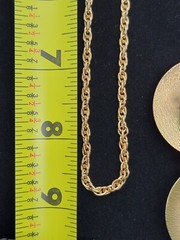 Vtg Faux Jade Glass Gold Tone Textured Disc Runway Necklace About 30″ No Clasp