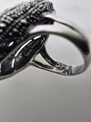 Vintage 925 Sterling Silver Marquesite Clear stone statement dome shiel ring TH