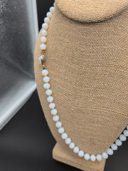 VINTAGE OPALITE OR OPALINE OPALESCENT GLASS BEAD NECKLACE HAND KNOTTED 23″