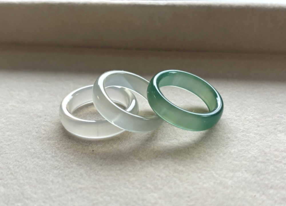 3Pcs Natural Translucent Green Agate Band Ring Set, Width about 5-6mm, Size 6-7