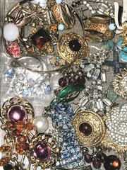 VTG Harvest Craft Repair Wear BEAUTIFUL Rhinestone Jewelry Repair High End Lot