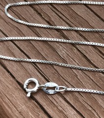 17.75” Vintage Italy 925 Cube / Box Chain Necklace Sterling Silver
