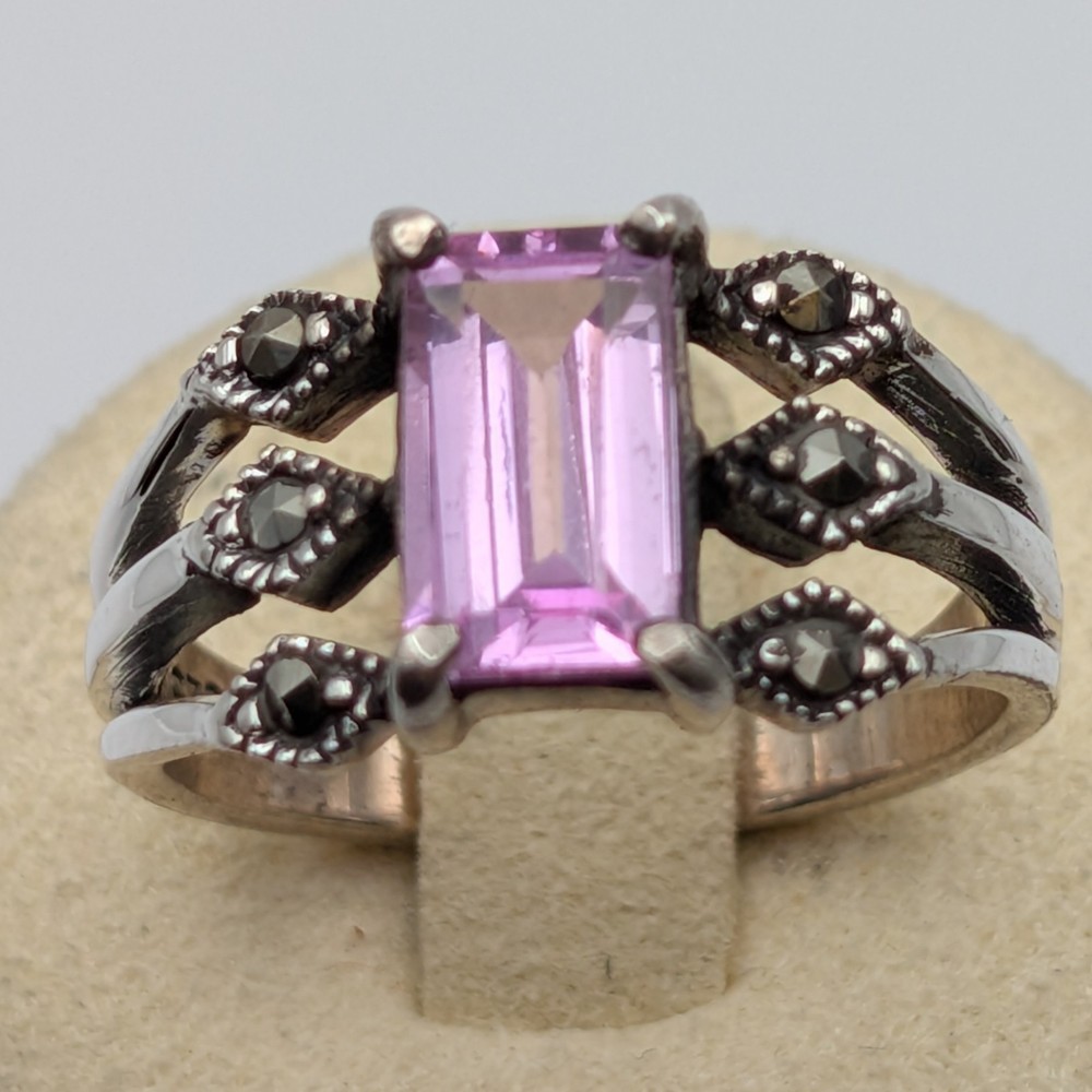 Vintage 925 Sterling Silver Pink Topaz Emerald Cut Marcasite Ring Size 7.5 4.8g