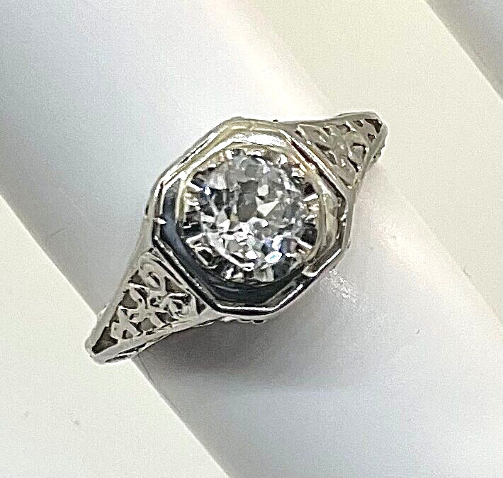 Antique Art Deco 1920’s 18K White Gold Diamond Engagement Ring