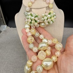 Vintage Necklace Earrings Jewelry Set Spring Yellow Pink Green Acrylic Clip Ons