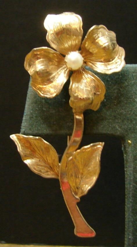 Vintage H.G. 1/20 GF Textured Flower W Faux Pearl Center Pin Brooch