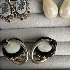 Vintage Earring Lot Signed Giovani Whiting & Davis More 15 pairs Cameo Pearl