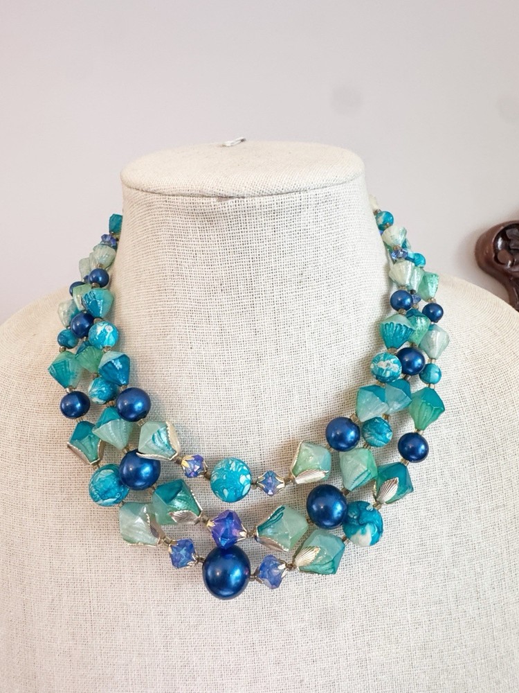 Vtg Hong Kong 3 Strand Beaded Collar Necklace Peacock Blue Turquoise Iridescent