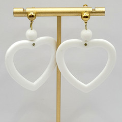 White Heart Open Center Bead Drop Dangle w Ball Stud Gold Tone Vintage Earrings