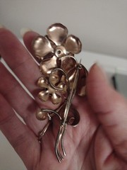 Vintage 195Os Sterling Silver Vermeil AT Rhinestone Flower Brooch Pin 4″ 17.3g