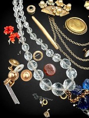 39pc Wearable & Repair Job Lot Antique Victorian Coral Glass Gold Filled Jewelry